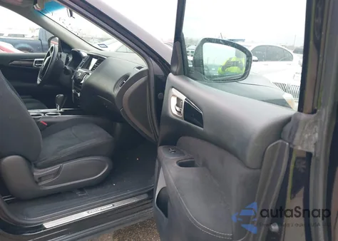 2013 Nissan Pathfinder S z USA, uszkodzony, nr VIN 5N1AR2MN3DC656978